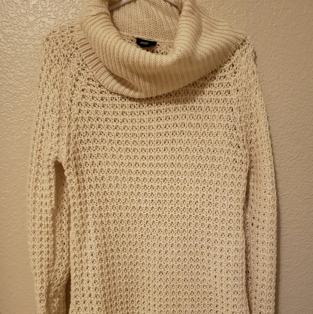 Knit sweater